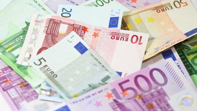 euro-0418-1